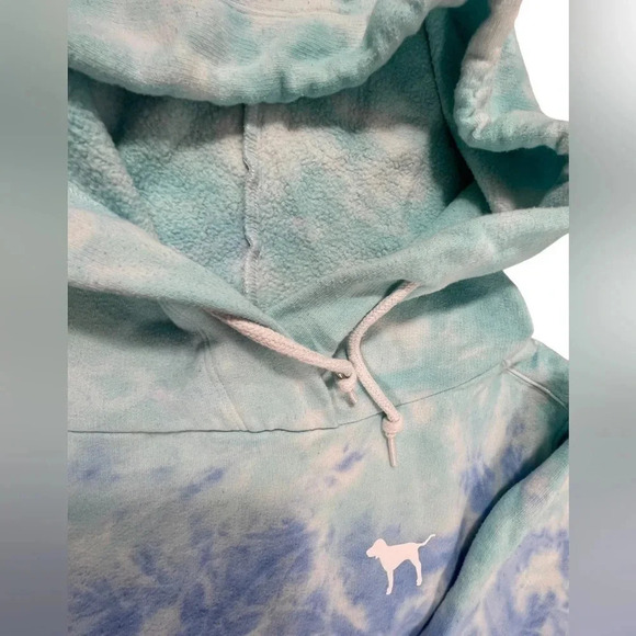 Victoria Secret PINK Blue Tie  Dye Oversized Hoodie Size Small - Picture 2 of 8